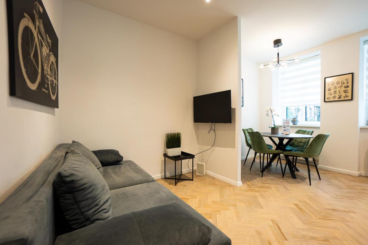 Brand-New Apartment In The 17Th District Of Виена Екстериор снимка