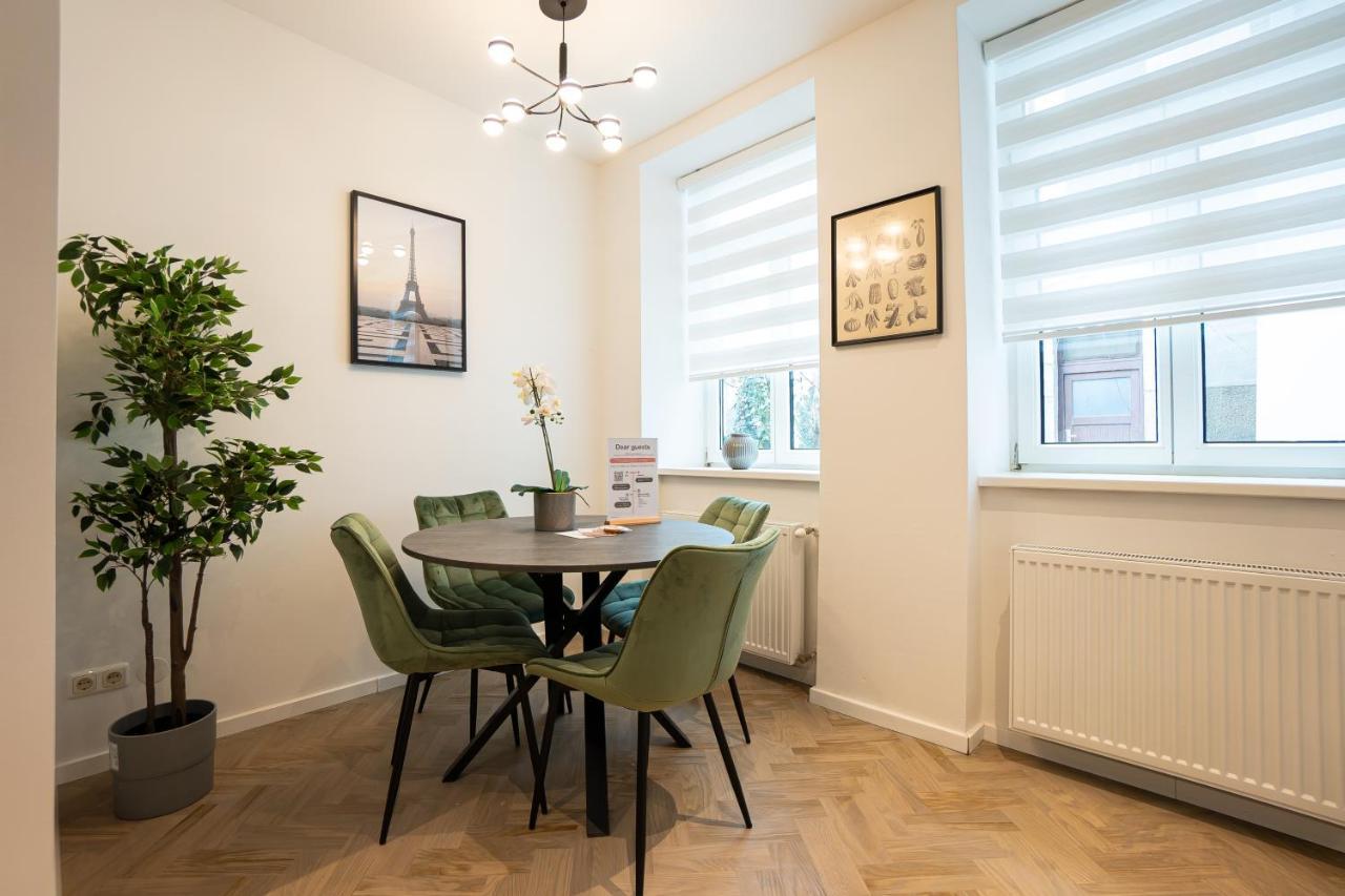 Brand-New Apartment In The 17Th District Of Виена Екстериор снимка