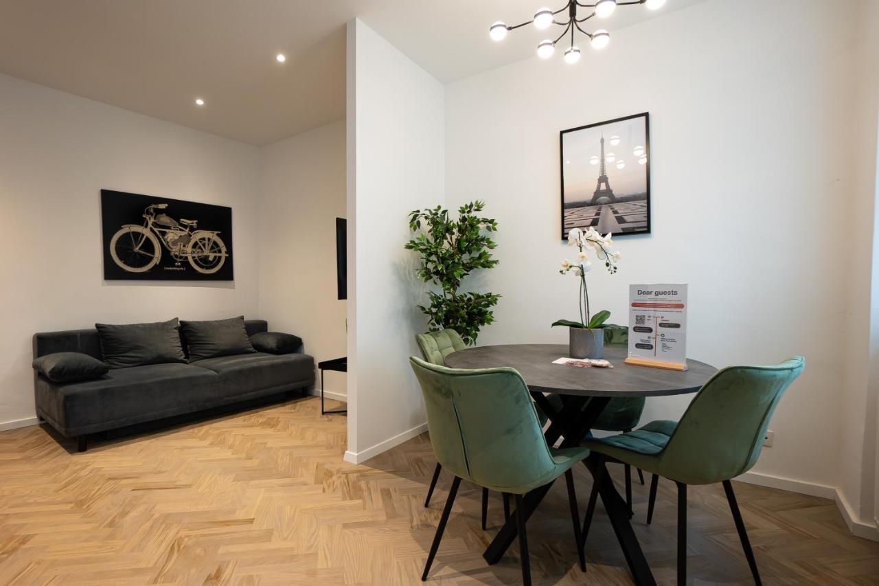 Brand-New Apartment In The 17Th District Of Виена Екстериор снимка